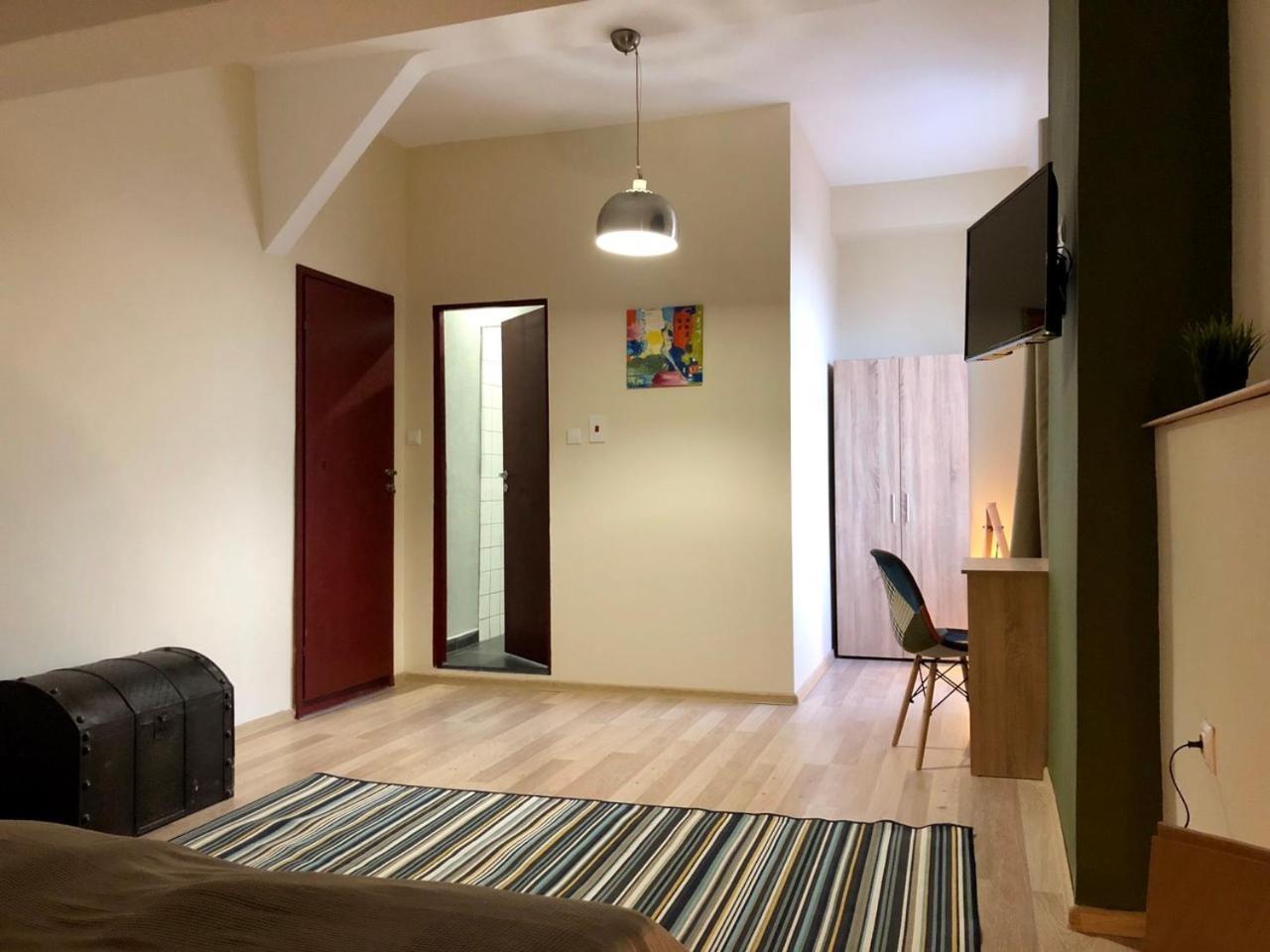 Skyler Guest House Plovdiv Buitenkant foto