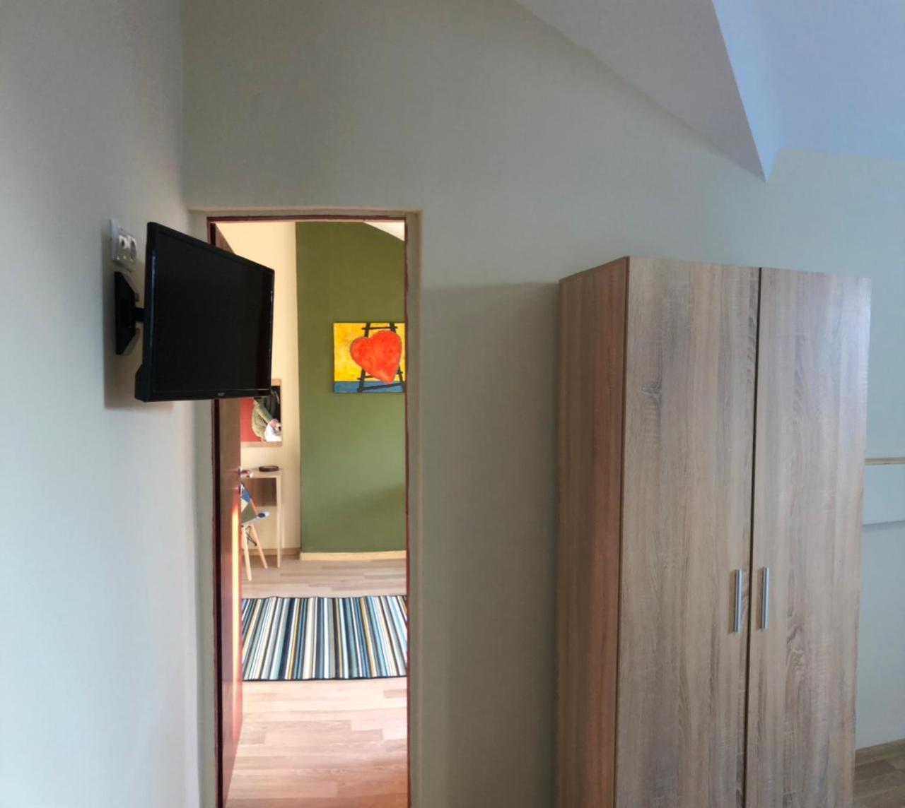 Skyler Guest House Plovdiv Buitenkant foto