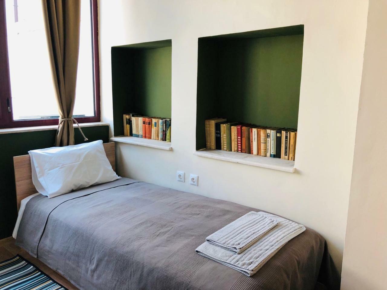 Skyler Guest House Plovdiv Buitenkant foto