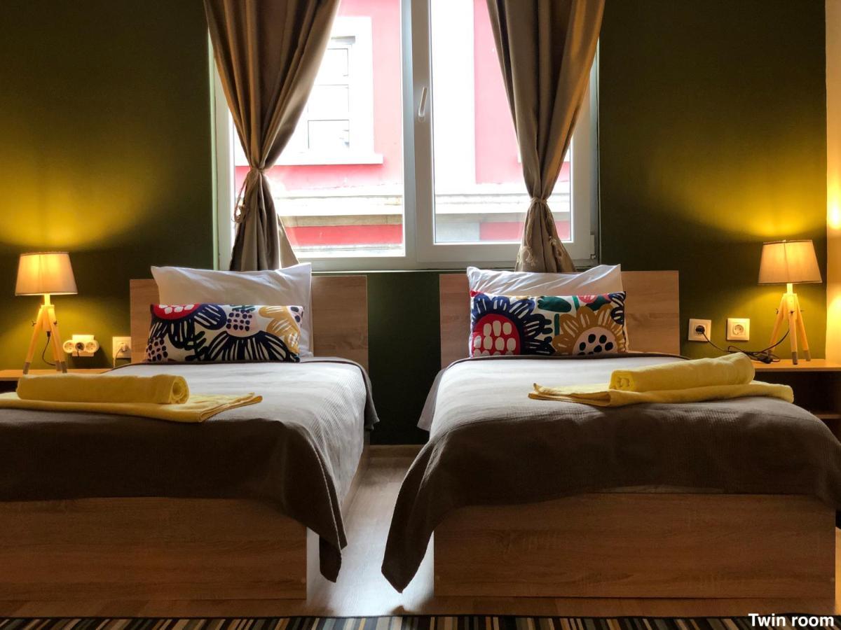 Skyler Guest House Plovdiv Buitenkant foto
